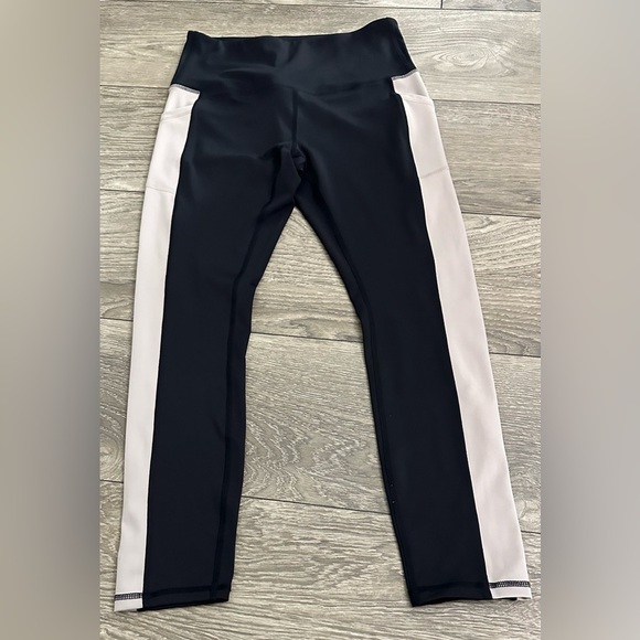 🍋 Move Theory High-Waisted Leggings – Size M 🍋 - Picture 6 of 7